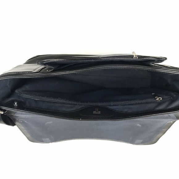 Tumi Track Messenger Formula T Bag 2948D - Picture 6 of 10